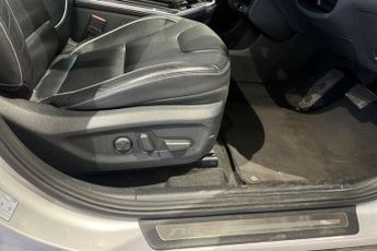 KIA NIRO 64kWh 3 SUV 5dr Electric Auto (201 bhp) Reverse Camera, Rear Par
