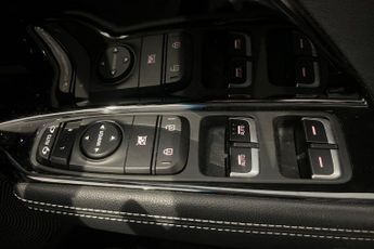 KIA NIRO 64kWh 3 SUV 5dr Electric Auto (201 bhp) Reverse Camera, Rear Par