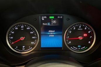 MERCEDES-BENZ C CLASS 1.5 C200 MHEV EQ Boost SE Saloon 4dr Petrol G-Tronic+ Euro 6 (s/