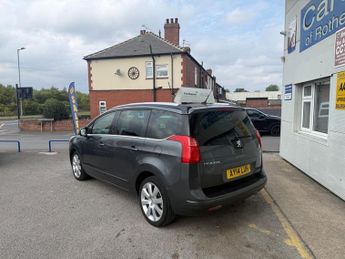 PEUGEOT 5008 1.6 HDi Allure MPV 5dr Diesel Manual Euro 5 (115 ps)