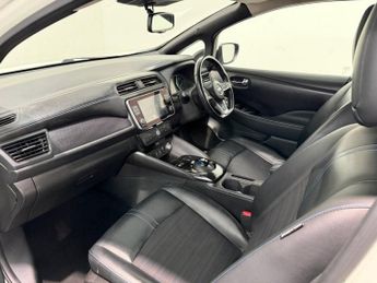 NISSAN LEAF 40kWh N-Connecta Hatchback 5dr Electric Auto (150 ps)