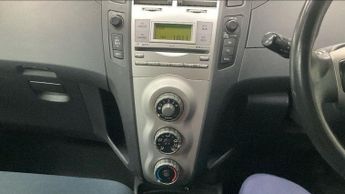 TOYOTA YARIS 1.0 VVT-i T3 Hatchback 3dr Petrol Manual (127 g/km, 67 bhp)