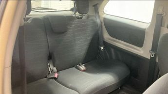 TOYOTA YARIS 1.0 VVT-i T3 Hatchback 3dr Petrol Manual (127 g/km, 67 bhp)