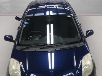 TOYOTA YARIS 1.0 VVT-i T3 Hatchback 3dr Petrol Manual (127 g/km, 67 bhp)