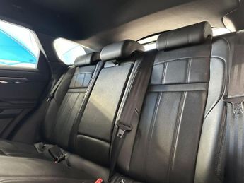 LAND ROVER RANGE ROVER EVOQUE 2.0 D180 R-Dynamic S SUV 5dr Diesel Auto 4WD Euro 6 (s/s) (180 p