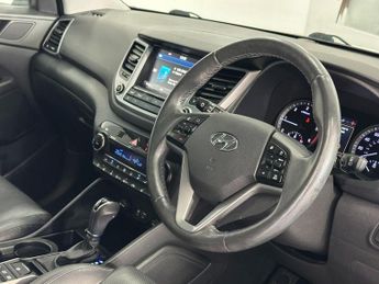 HYUNDAI TUCSON 1.7 CRDi Blue Drive Premium SE SUV 5dr Diesel DCT Euro 6 (s/s) (