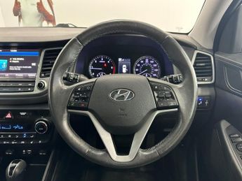 HYUNDAI TUCSON 1.7 CRDi Blue Drive Premium SE SUV 5dr Diesel DCT Euro 6 (s/s) (