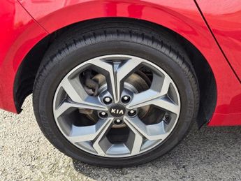KIA CEED 1.5 T-GDi 3 Hatchback 5dr Petrol DCT Euro 6 (s/s) (158 bhp)