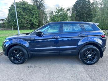 LAND ROVER RANGE ROVER EVOQUE 2.0 TD4 SE Tech SUV 5dr Diesel Auto 4WD Euro 6 (s/s) (180 ps)