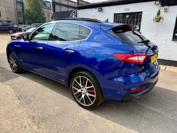 MASERATI LEVANTE 3.0 V6 SUV 5dr Petrol ZF 4WD Euro 6 (s/s) (350 ps)