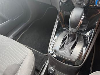 FORD FIESTA 1.6 Zetec Hatchback 5dr Petrol Powershift Euro 6 (105 ps)