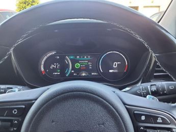 KIA NIRO 64kWh 3 SUV 5dr Electric Auto (201 bhp)