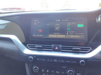KIA NIRO 64kWh 3 SUV 5dr Electric Auto (201 bhp)