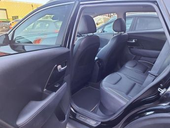 KIA NIRO 64kWh 3 SUV 5dr Electric Auto (201 bhp)