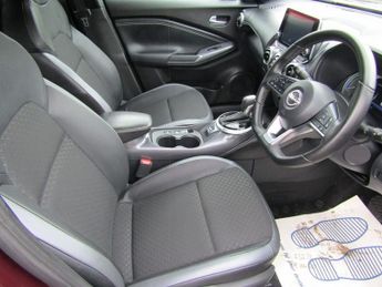 NISSAN JUKE 1.6 N-Connecta SUV 5dr Petrol Hybrid Auto Euro 6 (143 ps)