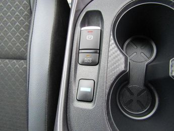NISSAN JUKE 1.6 N-Connecta SUV 5dr Petrol Hybrid Auto Euro 6 (143 ps)