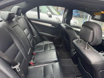 MERCEDES-BENZ C CLASS 2.1 C220 CDI BlueEfficiency Sport Saloon 4dr Diesel G-Tronic+ Eu