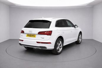 AUDI Q5 2.0 TDI 40 S line SUV 5dr Diesel S Tronic quattro Euro 6 (s/s) (