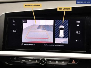 VAUXHALL GRANDLAND X 1.6 13.2kWh Ultimate SUV 5dr Petrol Plug-in Hybrid Auto Euro 6 (