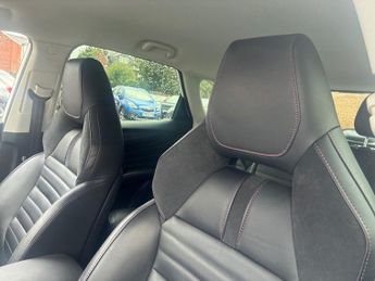 MG MG HS 1.5 T-GDI Trophy SUV 5dr Petrol DCT Euro 6 (s/s) (162 ps)