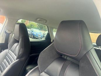 MG MG HS 1.5 T-GDI Trophy SUV 5dr Petrol DCT Euro 6 (s/s) (162 ps)