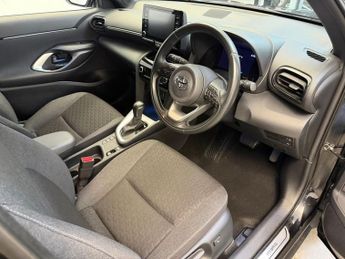 TOYOTA YARIS CROSS 1.5 VVT-h Design SUV 5dr Petrol Hybrid E-CVT Euro 6 (s/s) (116 p