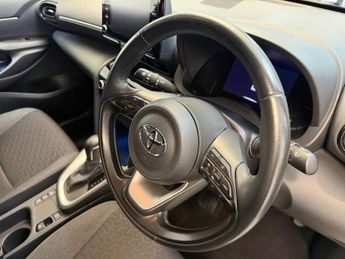 TOYOTA YARIS CROSS 1.5 VVT-h Design SUV 5dr Petrol Hybrid E-CVT Euro 6 (s/s) (116 p