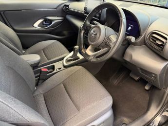 TOYOTA YARIS CROSS 1.5 VVT-h Design SUV 5dr Petrol Hybrid E-CVT Euro 6 (s/s) (116 p