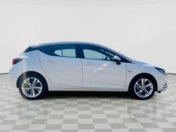 VAUXHALL ASTRA 1.4i Turbo SRi Nav Hatchback 5dr Petrol Auto Euro 6 (s/s) (150 p