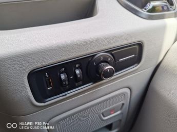 MAXUS DELIVER 9 0.0L AUTO  201 BHP