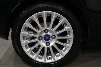 FORD FIESTA 1.5 TDCi Titanium Hatchback 5dr Diesel Manual Euro 5 (75 ps)