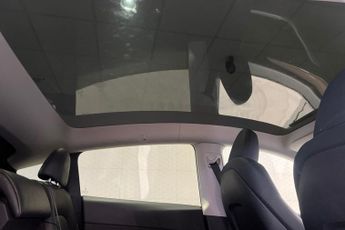 TESLA MODEL Y (Dual Motor) Long Range SUV 5dr Electric Auto 4WDE (384 bhp) Exp