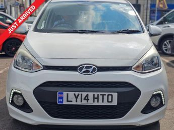 Hyundai I10 1.2 Premium Hatchback 5dr Petrol Manual Euro 5 (87 ps)
