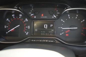 CITROEN C3 1.2 PureTech MAX Hatchback 5dr Petrol EAT6 Euro 6 (s/s) (110 ps)
