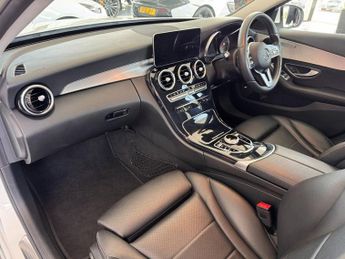 MERCEDES-BENZ C CLASS 2.0 C220d Sport Saloon 4dr Diesel G-Tronic+ Euro 6 (s/s) (194 ps