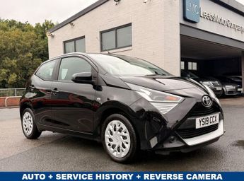 TOYOTA AYGO 1.0 VVT-i x-play Hatchback 5dr Petrol x-shift Euro 6 (71 ps)