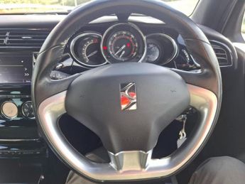 DS AUTOMOBILES DS 3 1.2 PureTech DStyle Nav Hatchback 3dr Petrol Manual Euro 6 (s/s)