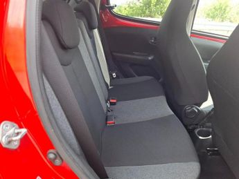CITROEN C1 1.2 PureTech Flair Hatchback 5dr Petrol Manual Euro 6 (82 ps)