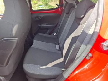 CITROEN C1 1.2 PureTech Flair Hatchback 5dr Petrol Manual Euro 6 (82 ps)