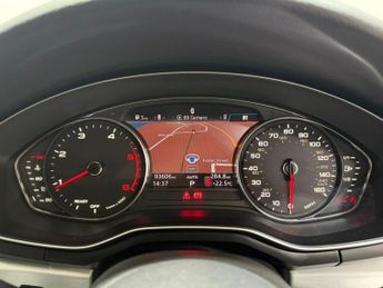AUDI A4 AVANT 2.0 TDI S line Estate 5dr Diesel S Tronic quattro Euro 6 (s/s) (