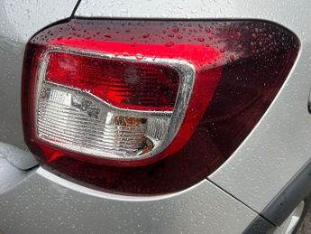 DACIA SANDERO STEPWAY 0.9 TCe Laureate Hatchback 5dr Petrol Manual Euro 6 (s/s) (90 ps