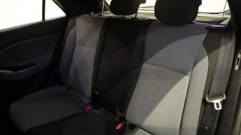 HYUNDAI I20 1.2 Blue Drive SE Hatchback 5dr Petrol Manual Euro 6 (s/s) (84 p