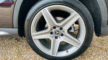 MERCEDES-BENZ GLA 2.1 GLA220d AMG Line SUV 5dr Diesel 7G-DCT 4MATIC Euro 6 (s/s) (