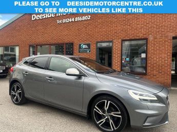 Volvo V40 2.0 D2 R-Design Pro Hatchback 5dr Diesel Manual Euro 6 (s/s) (12