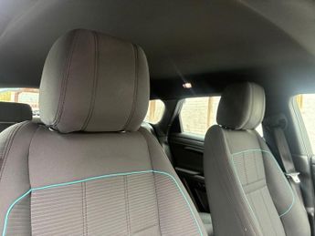 LAND ROVER RANGE ROVER EVOQUE 2.0 D150 R-Dynamic SUV 5dr Diesel Manual FWD Euro 6 (s/s) (150 p