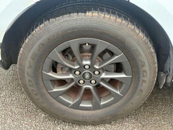 LAND ROVER RANGE ROVER EVOQUE 2.0 D150 R-Dynamic SUV 5dr Diesel Manual FWD Euro 6 (s/s) (150 p