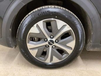 KIA NIRO 64kWh 2 SUV 5dr Electric Auto (201 bhp)