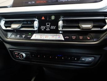 BMW 1 SERIES 1.5 118i M Sport (LCP) Hatchback 5dr Petrol DCT Euro 6 (s/s) (13