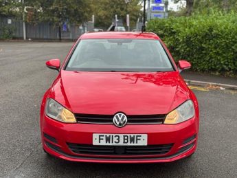 VOLKSWAGEN GOLF 1.6 TDI BlueMotion Tech SE Hatchback 5dr Diesel DSG Euro 5 (s/s)