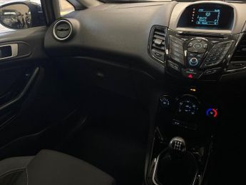 FORD FIESTA 1.0T EcoBoost Zetec S Hatchback 3dr Petrol Manual Euro 6 (s/s) (